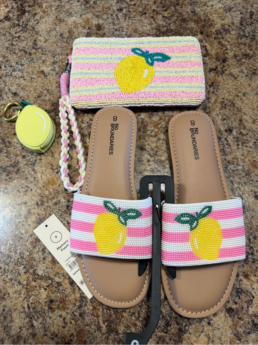 Set Pretty Beaded Lemon Wristlet Slide Sandals Bag Charm Women’s Size 6 7 8 Pink